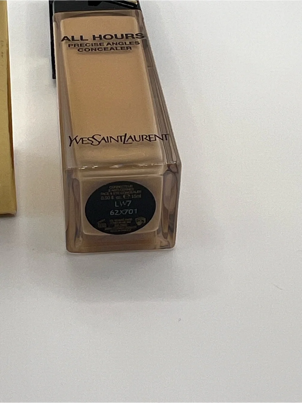 Yves Saint Laurent All Hours Precise Angles Concealer - beige & gold